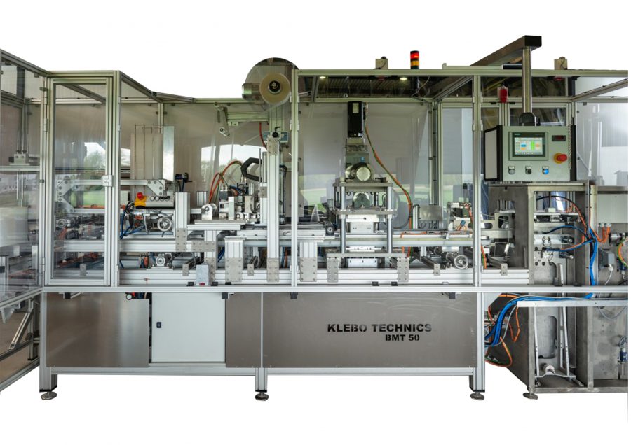 Padding machine